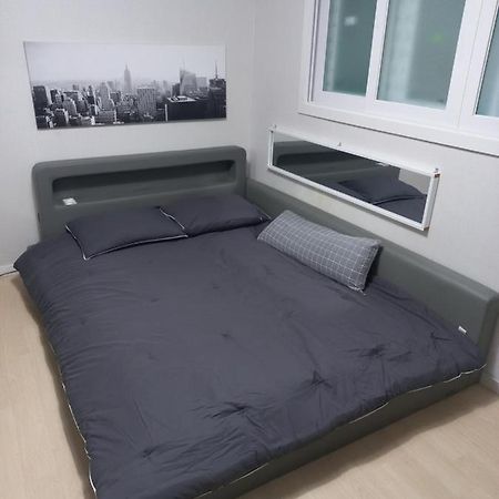 Newly Renovated 2 Bedroom Apartment #7 Seul Esterno foto