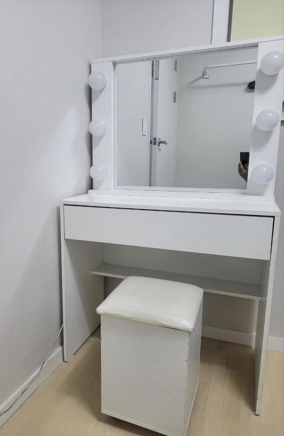 Newly Renovated 2 Bedroom Apartment #7 Seul Esterno foto