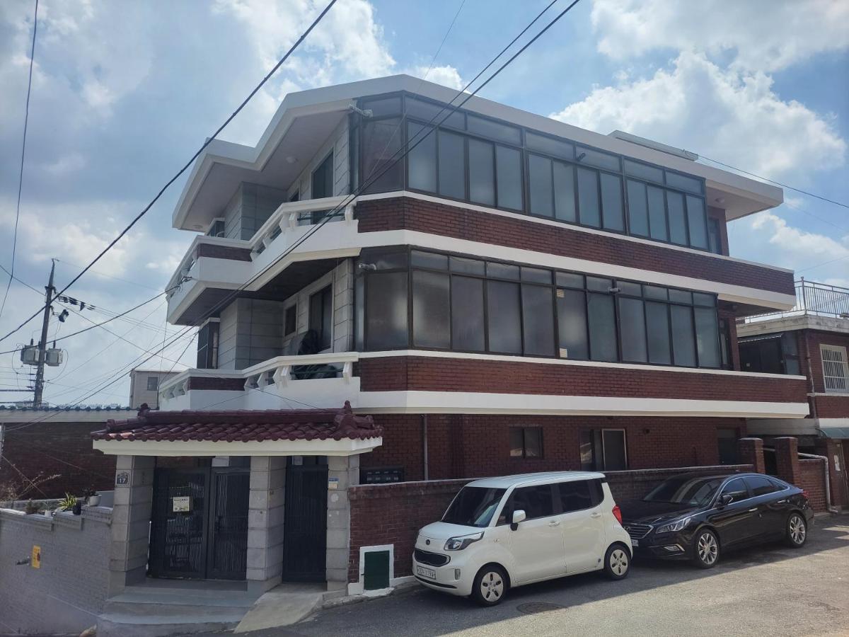 Newly Renovated 2 Bedroom Apartment #7 Seul Esterno foto