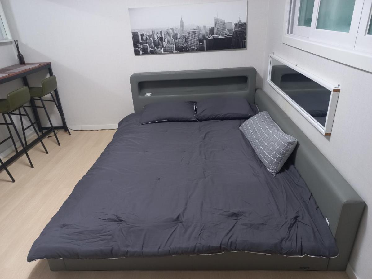 Newly Renovated 2 Bedroom Apartment #7 Seul Esterno foto