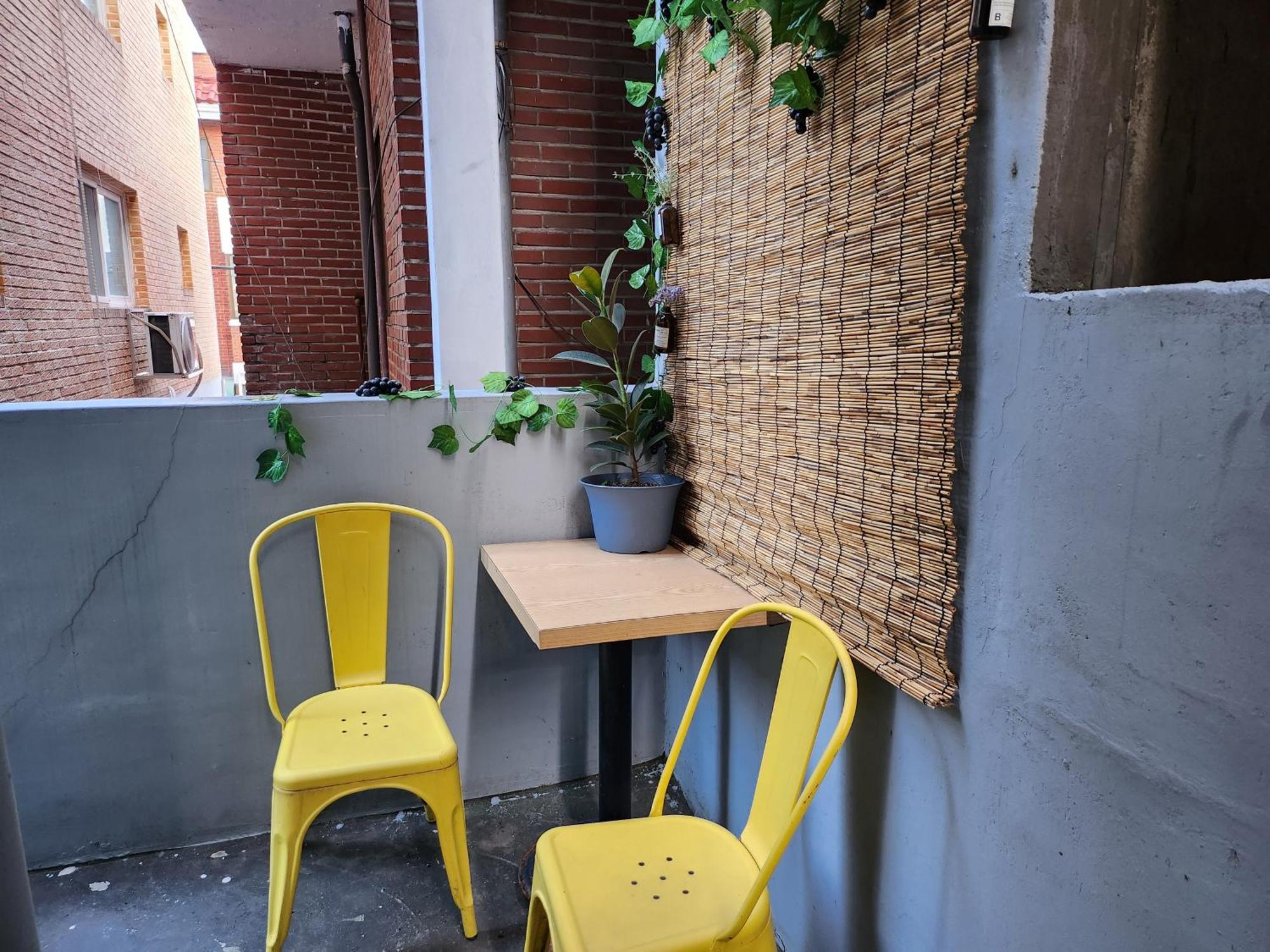 Newly Renovated 2 Bedroom Apartment #7 Seul Esterno foto